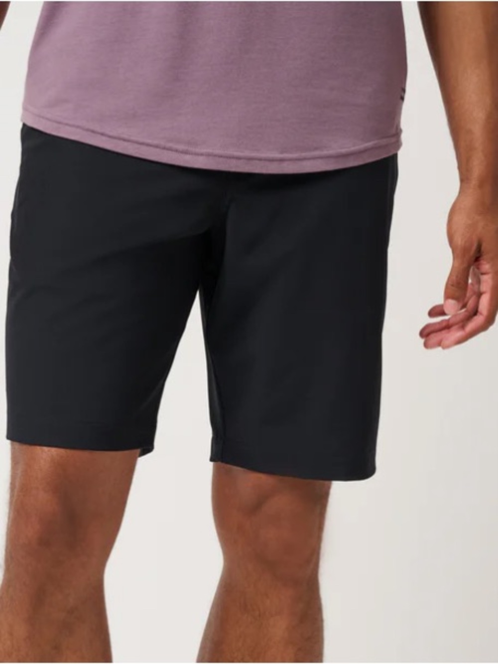 Travis Mathew Black Flat-Front Men's Shorts size 32 waist golf